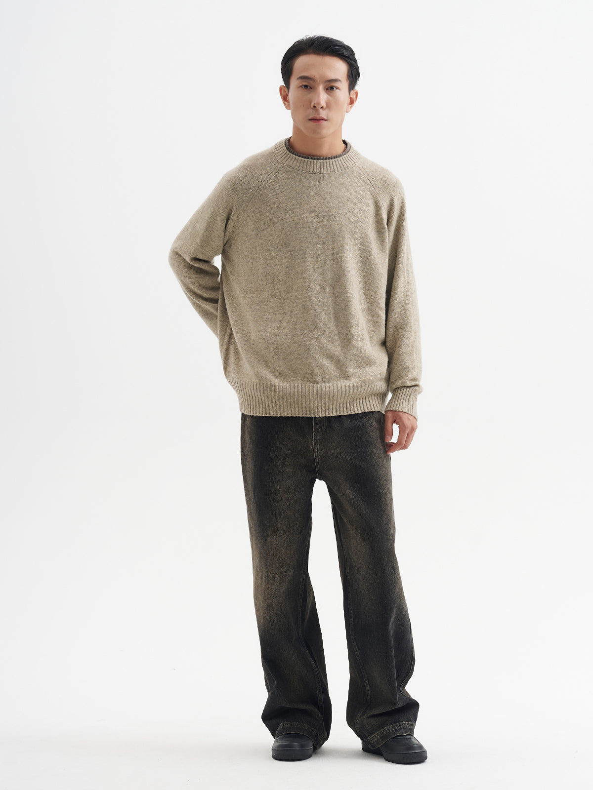 33%シープウール・ラグランスリーブ・クルーネックニット N6227