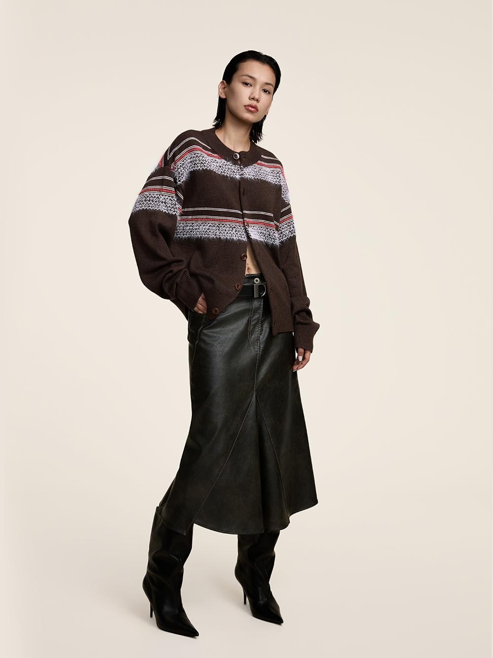 シャギー・ジャカード・クルーネックカーディガン N6096