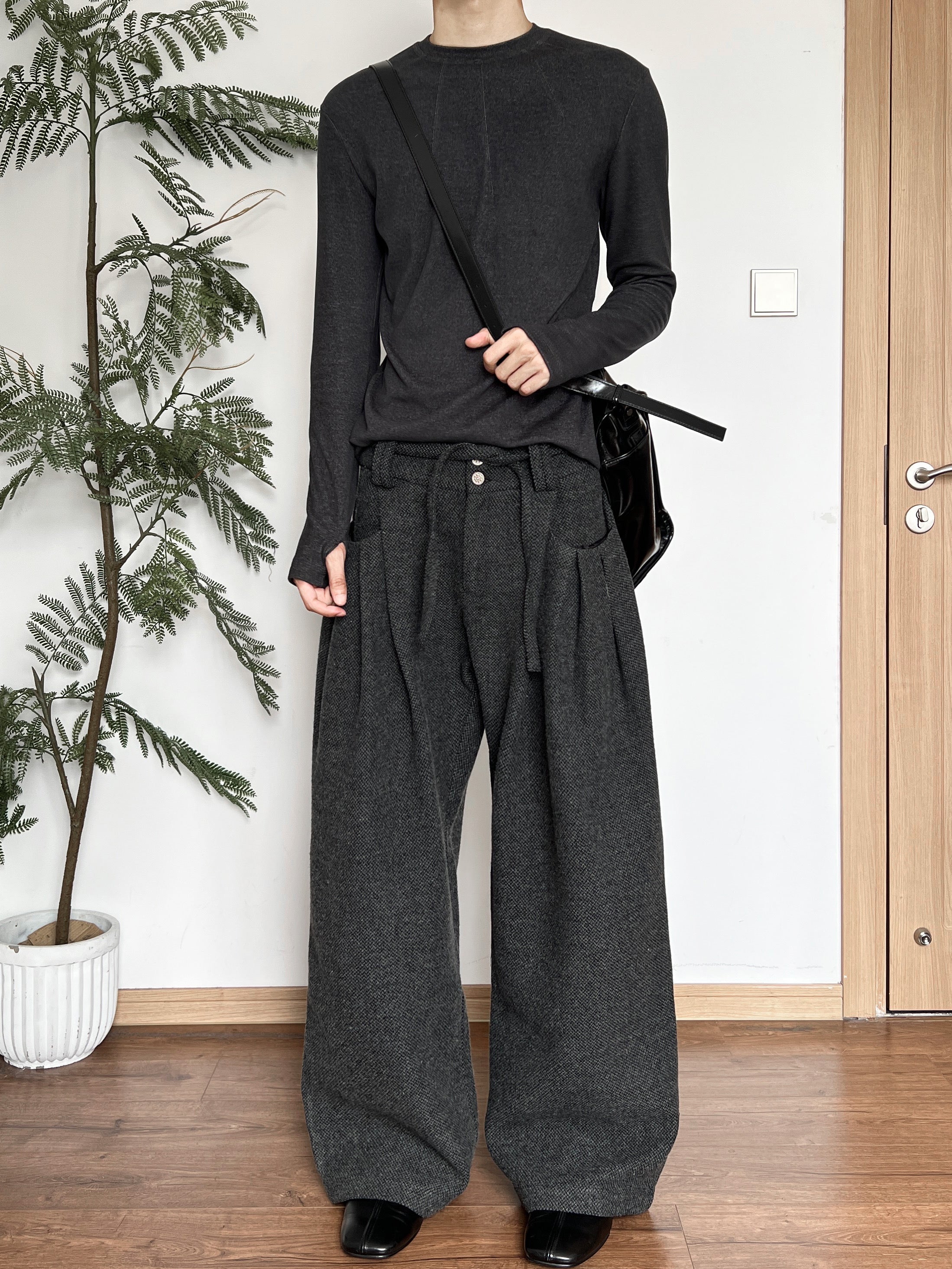 三重タックAライン 重厚ウールワイドスラックス　N6260