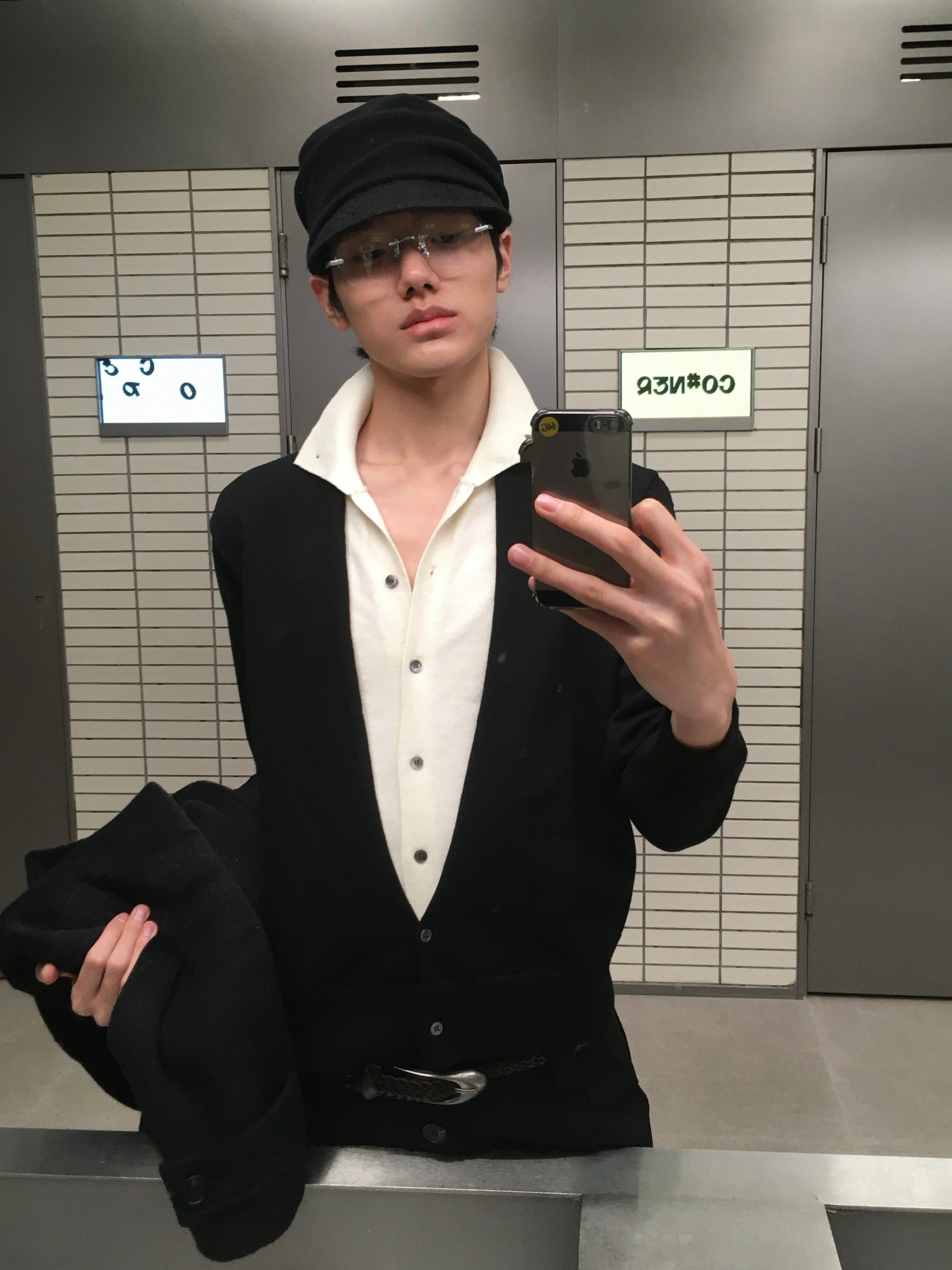 レイヤード風 バイカラー ハイネックニットカーディガン N6475