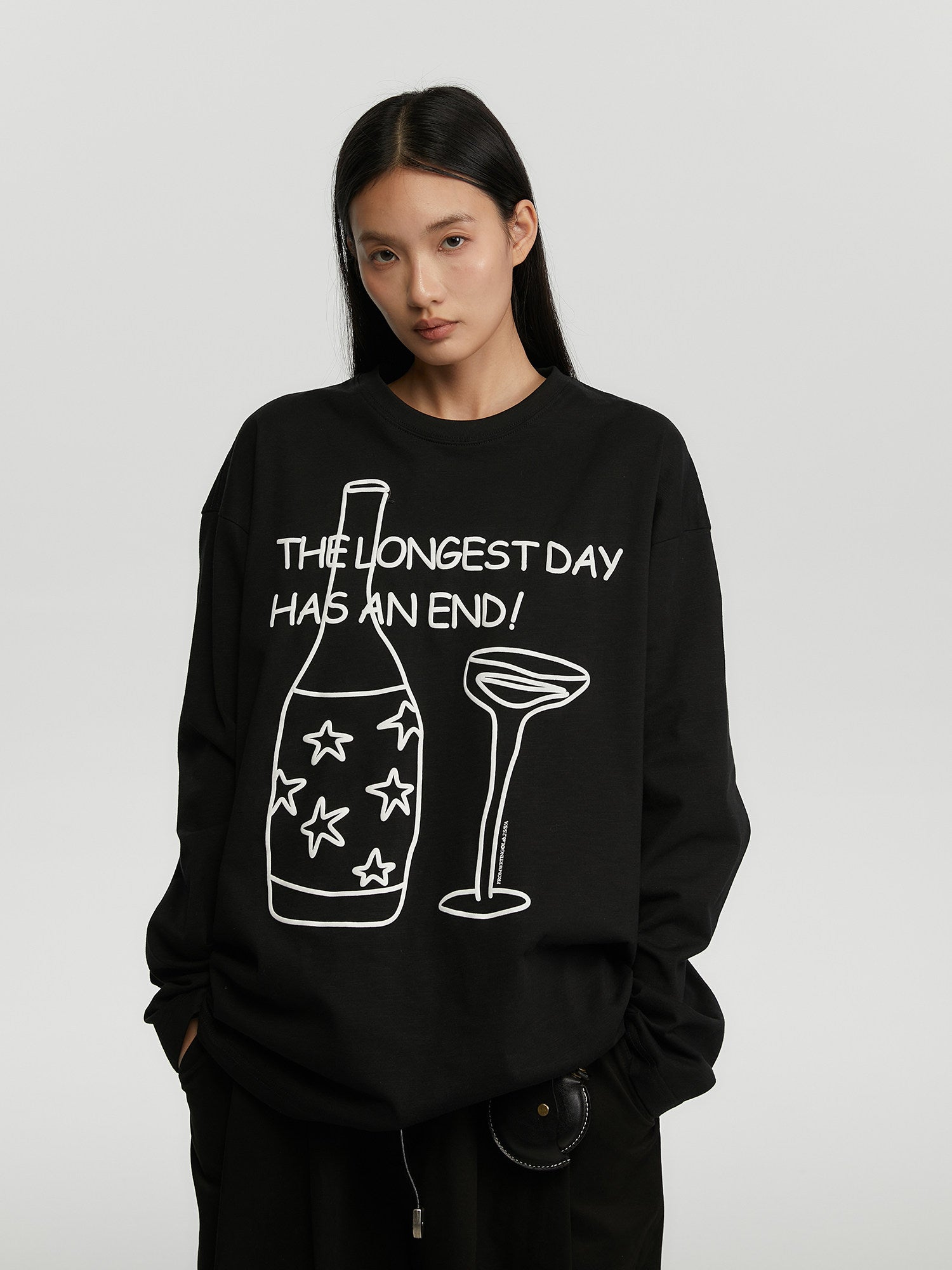 ハンドペイント ボトルグラフィック ロングT N6593