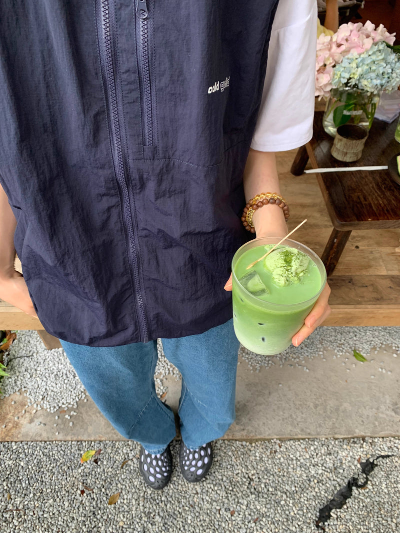 ナイロン・ジップアップベスト / Waterproof nylon zip vest   N5610