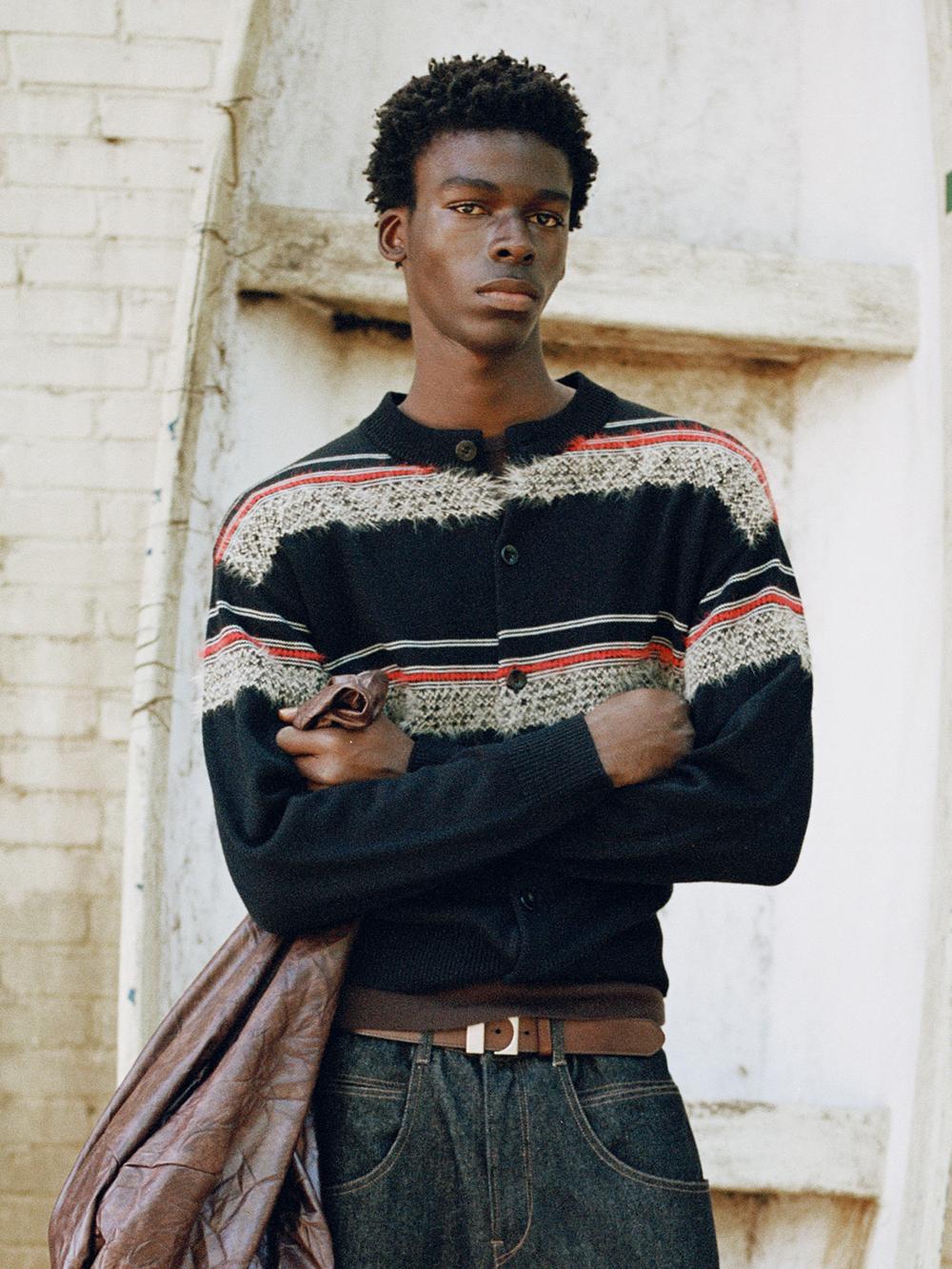 シャギー・ジャカード・クルーネックカーディガン N6096