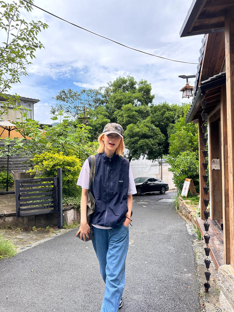 ナイロン・ジップアップベスト / Waterproof nylon zip vest   N5610