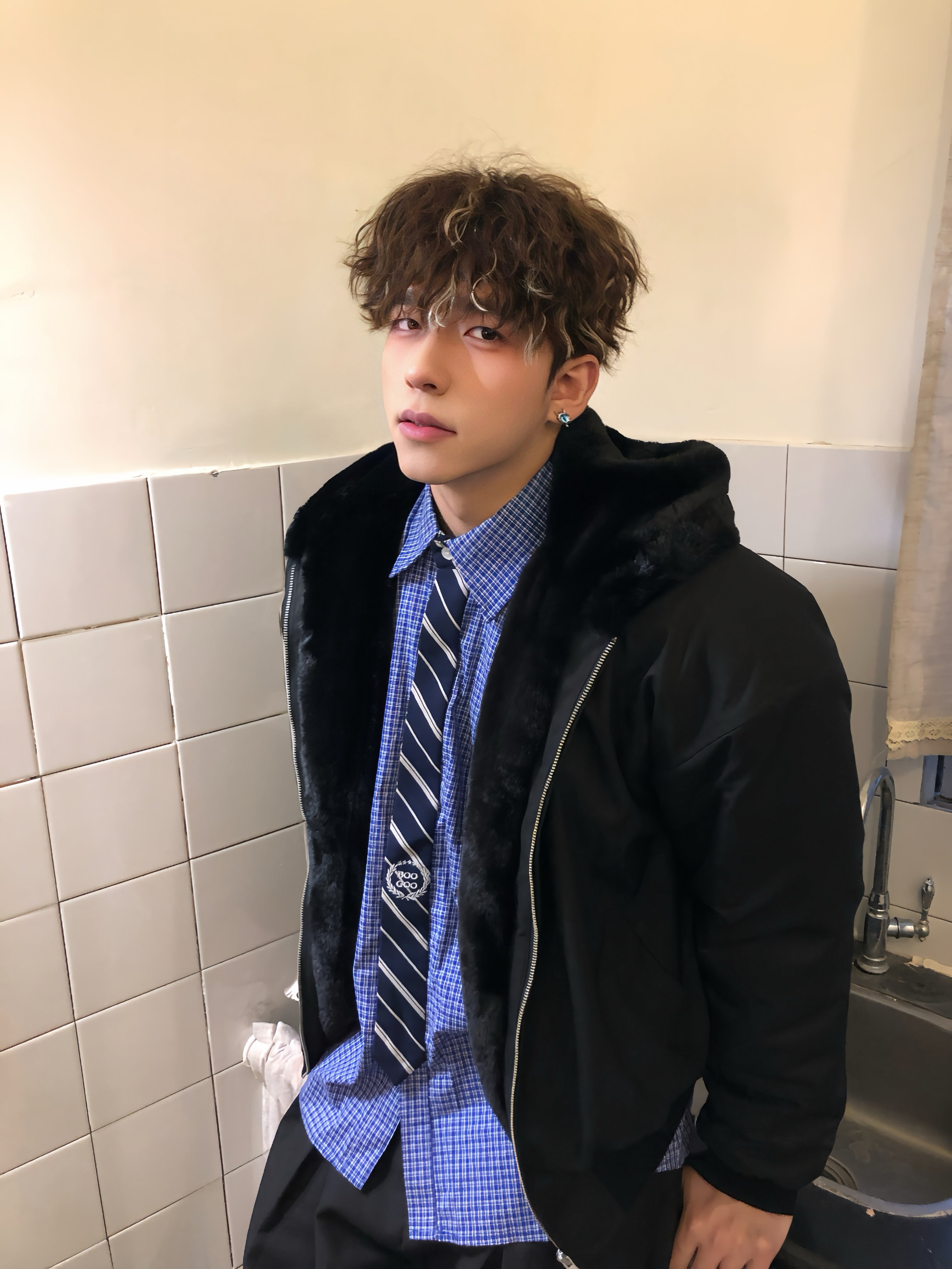 1500g仿ラビットファー裏地 フーデッド中綿ジャケット　N6283