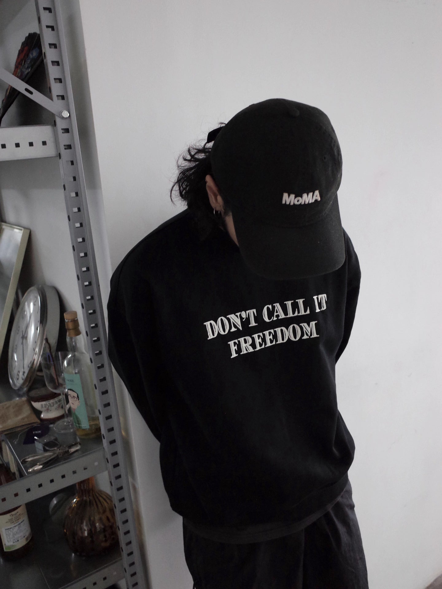 クロップド丈アーチロゴ刺繍スウェット N5971