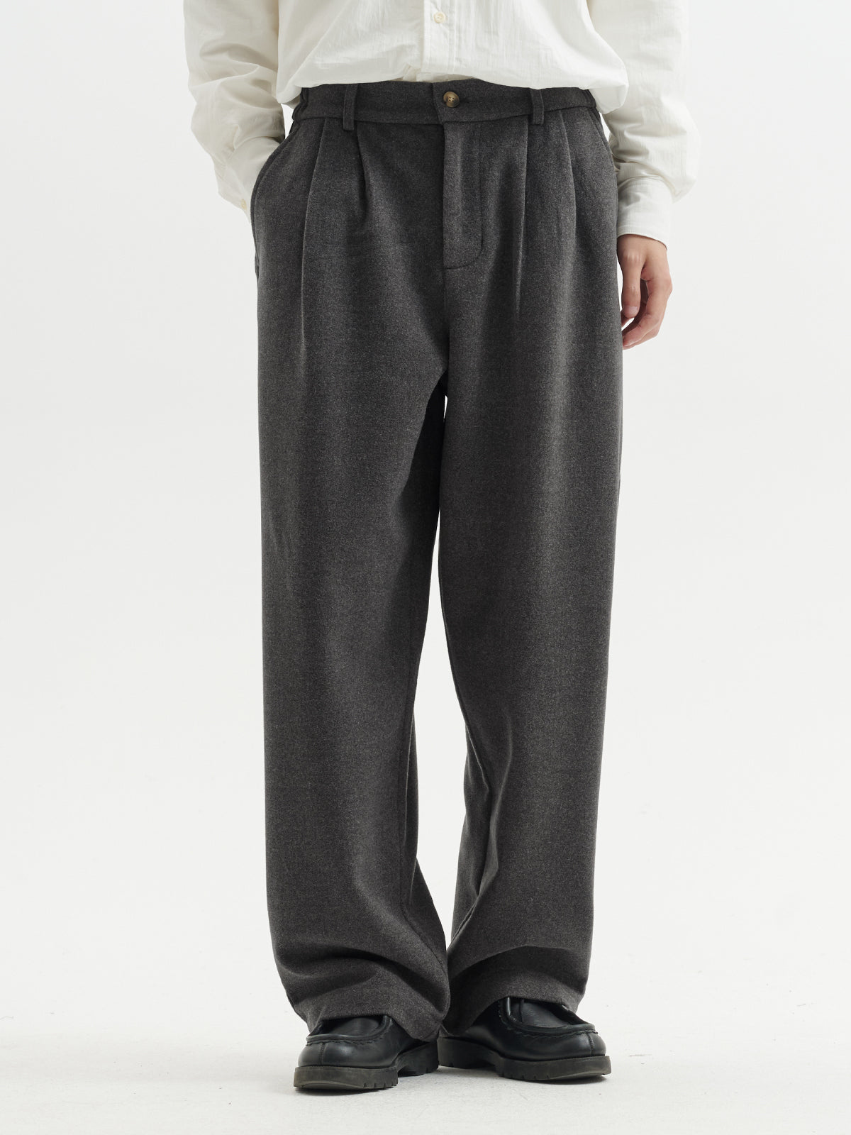 800Gヘビーウェイト・Aラインプリーツ・トラウザーズ　N6202