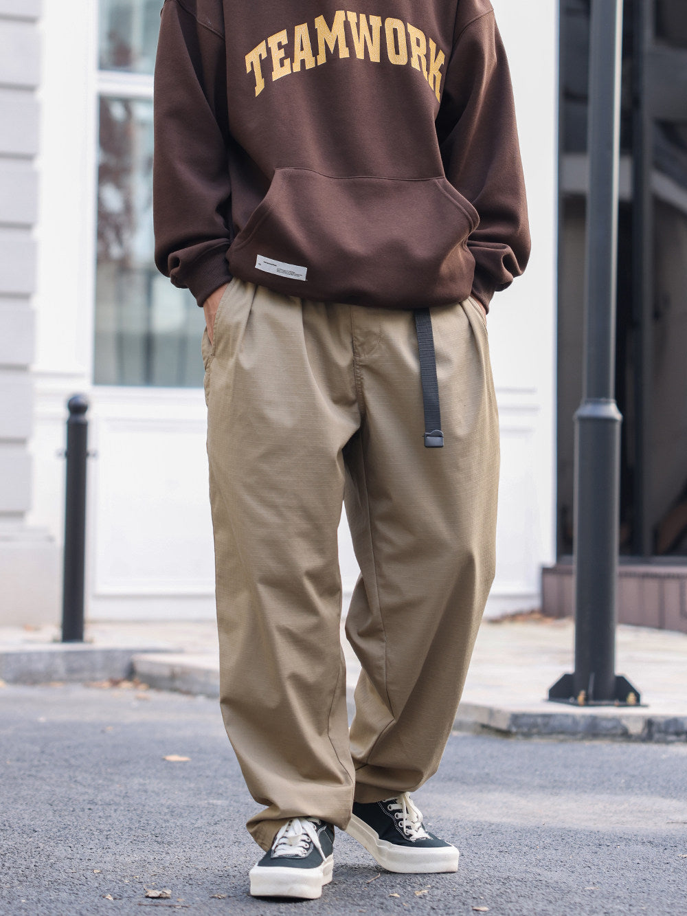 Military-Style Wide Tapered Work Pants N7132