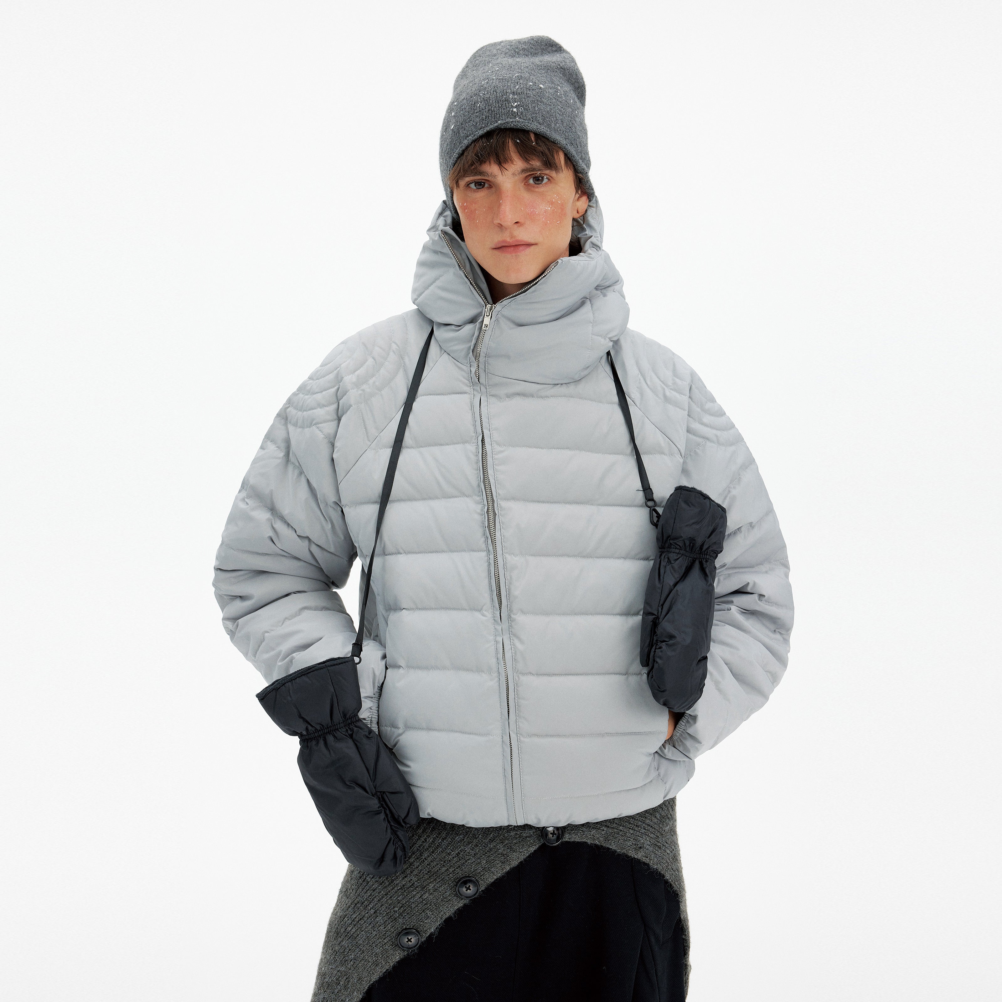 斜めジップ 高機能ダウンフーデッドジャケット N6268