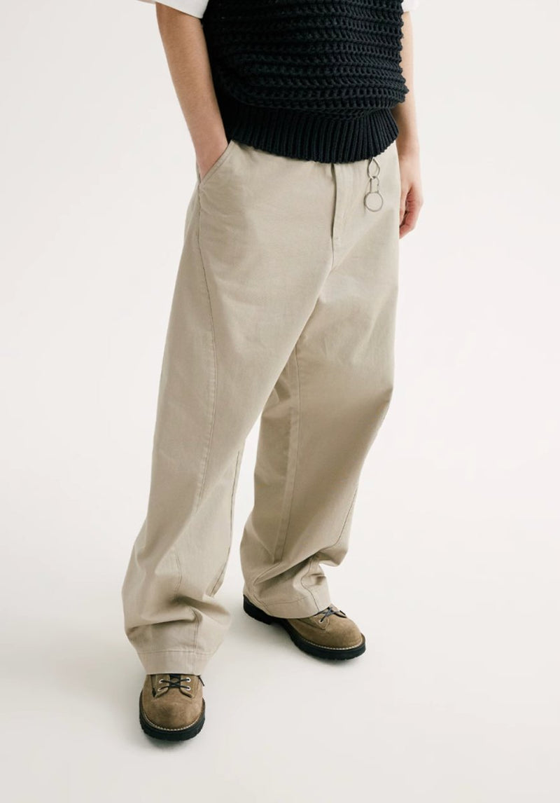 banana silhouette pants / バナナシルエットパンツ N3915 - NNine