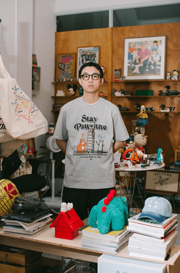 Cat tower print T-shirt N5268 - ファッション通販 NNine(ナイン)