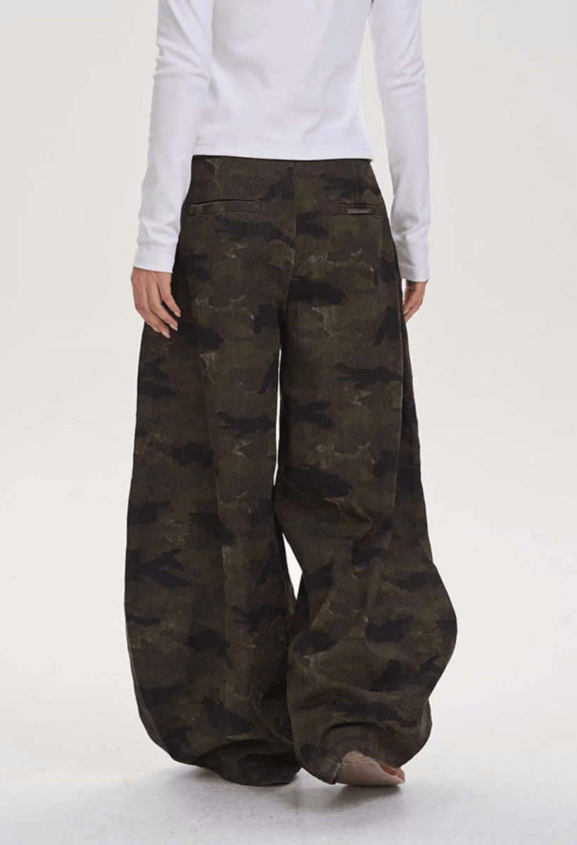 総柄カモフラ ティアードフリンジパンツ N5894 - ファッション通販NNine（ナイン）