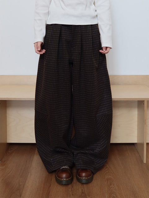 Vintage Brushed Check Curved-Leg Pants N6497