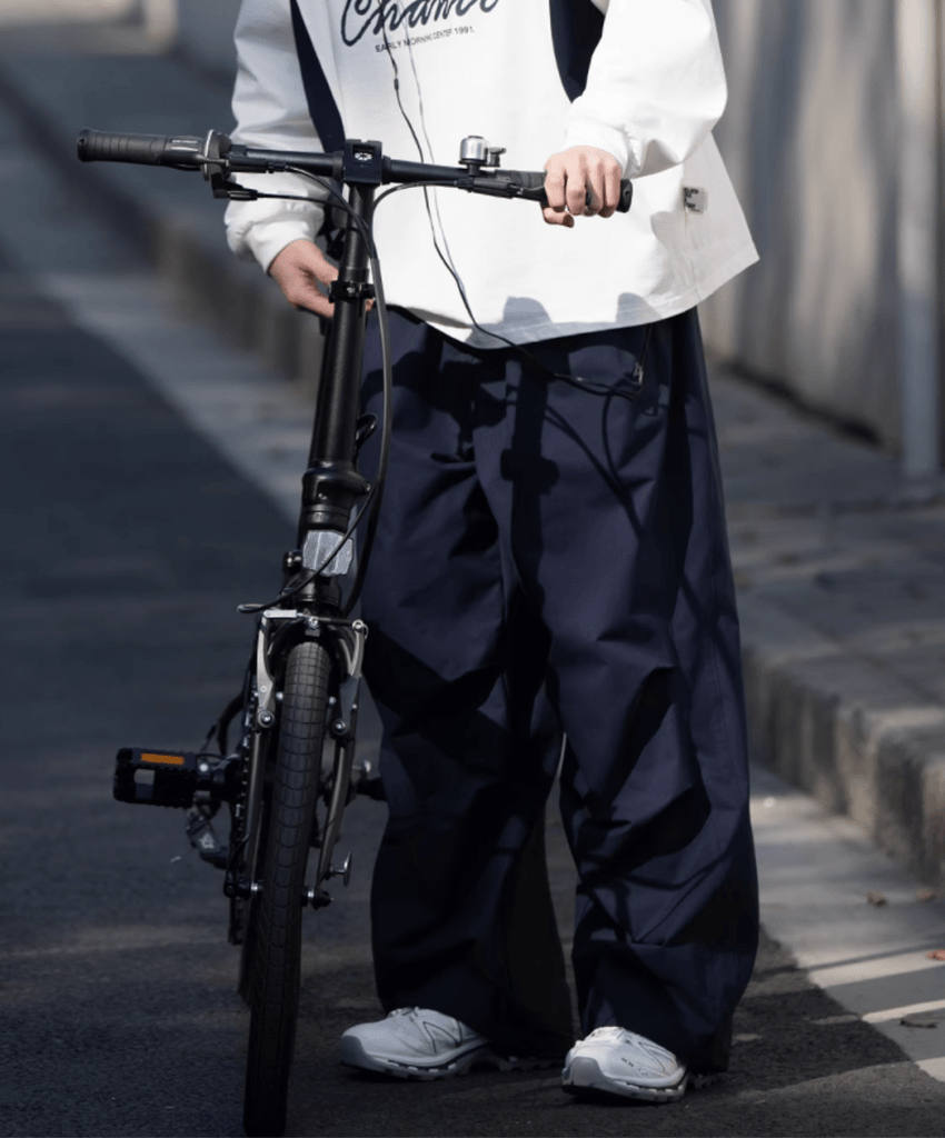Water repellent parachute pants N5114