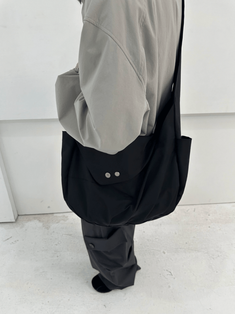 クレセントプリーツ ショルダーバッグ / Shoulder bags N5601 - ファッション通販NNine（ナイン）