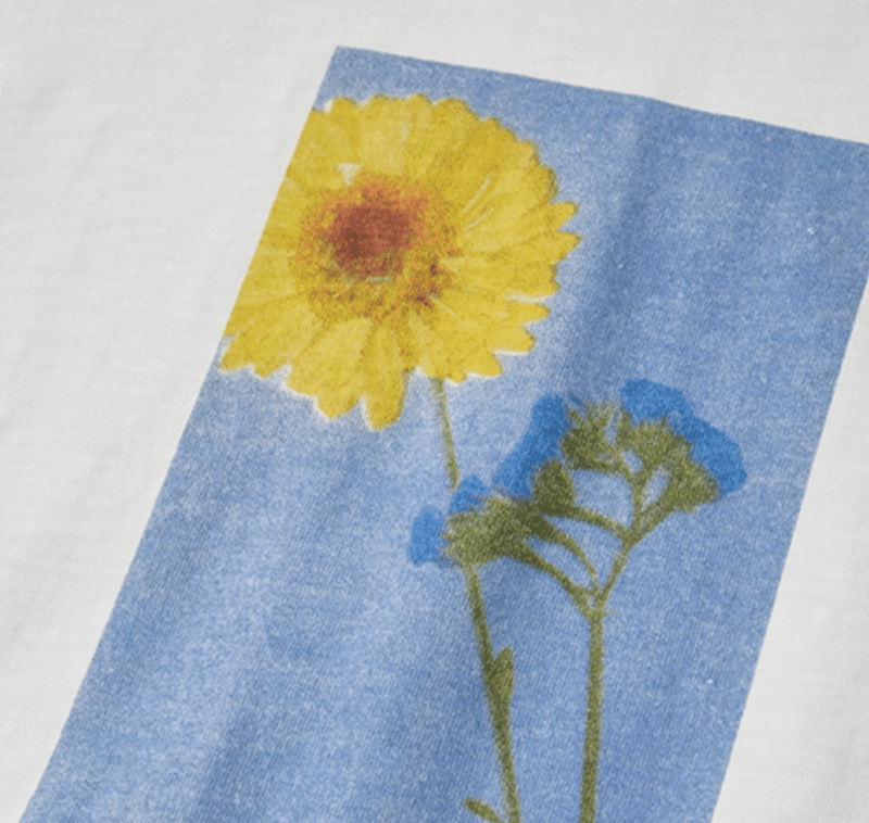 フラワーフォト グラフィックプリント 半袖Tシャツ / Flower Print T-shirt N5574 - ファッション通販NNine（ナイン）