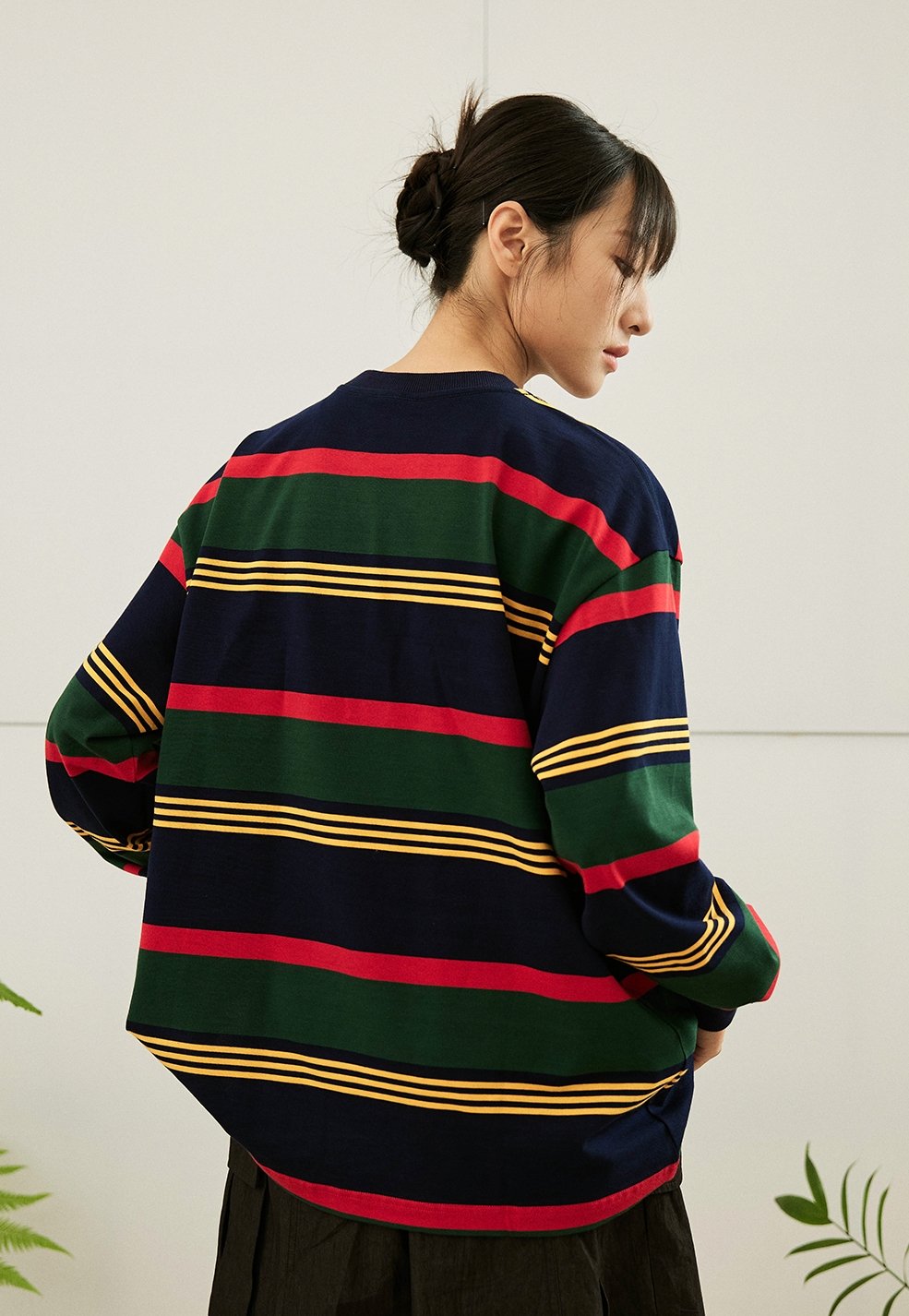 Retro color border sweat N1675 – NNine